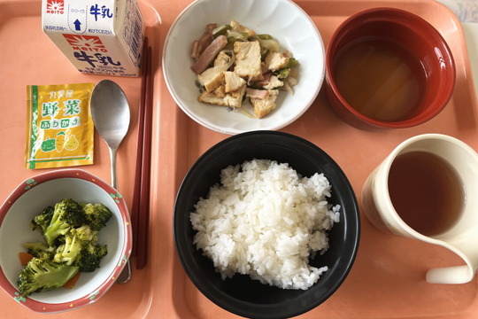 病院食n